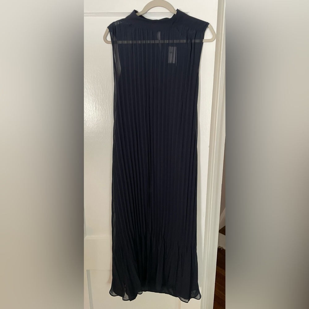 Banana Republic navy pleated midi dress